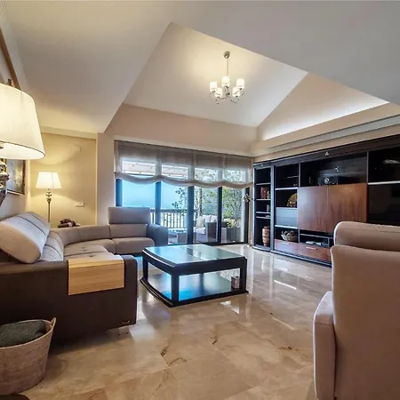 M&v Luxury Penthouse Marbella